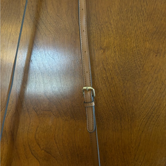 Slim Nanette Lepore crossbody purse and wristlet with two zippered compartments - Picture 11 of 11